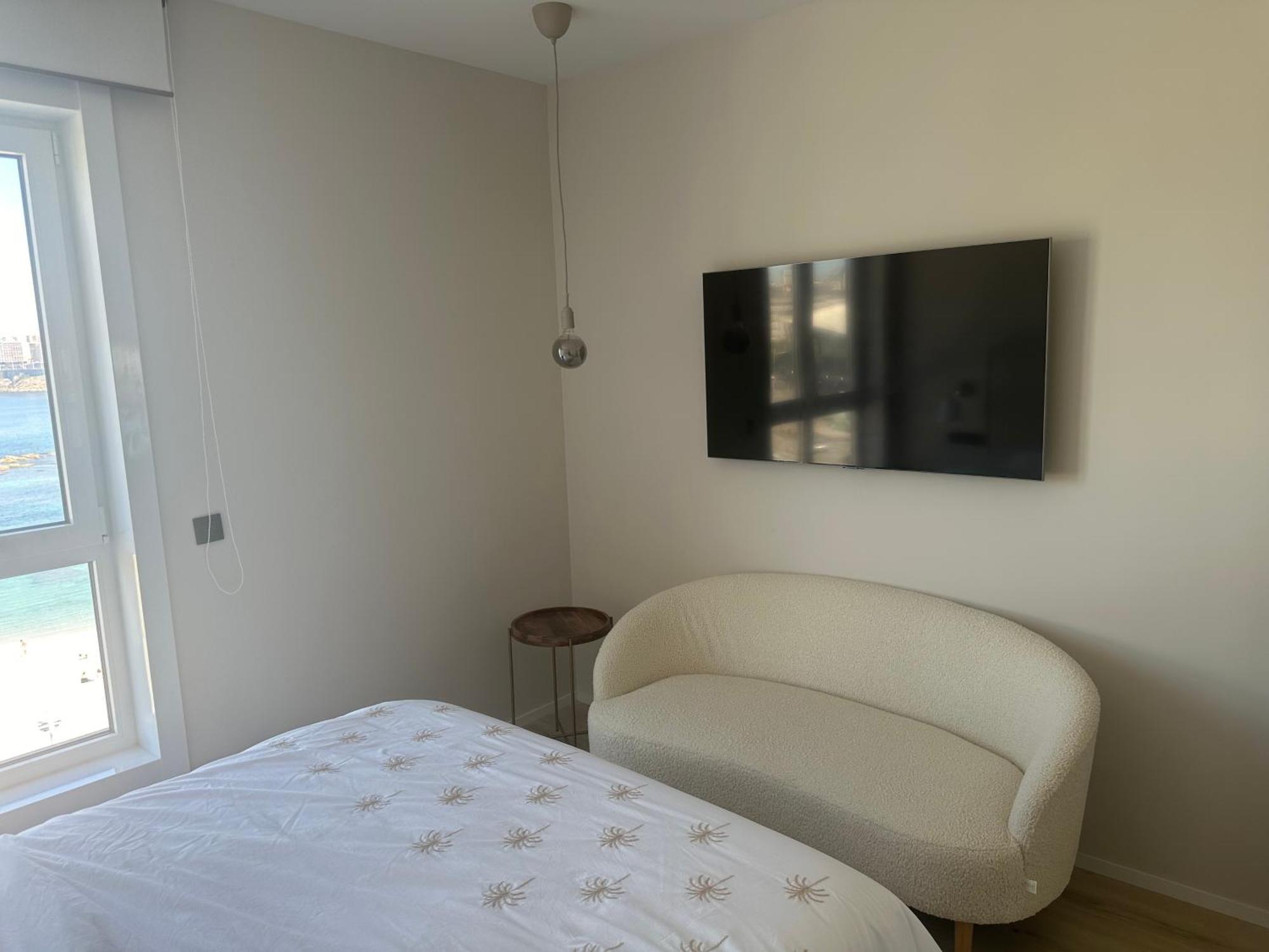 Piso Con Vistas A La Playa De Riazor Apartment A Coruna Exterior photo